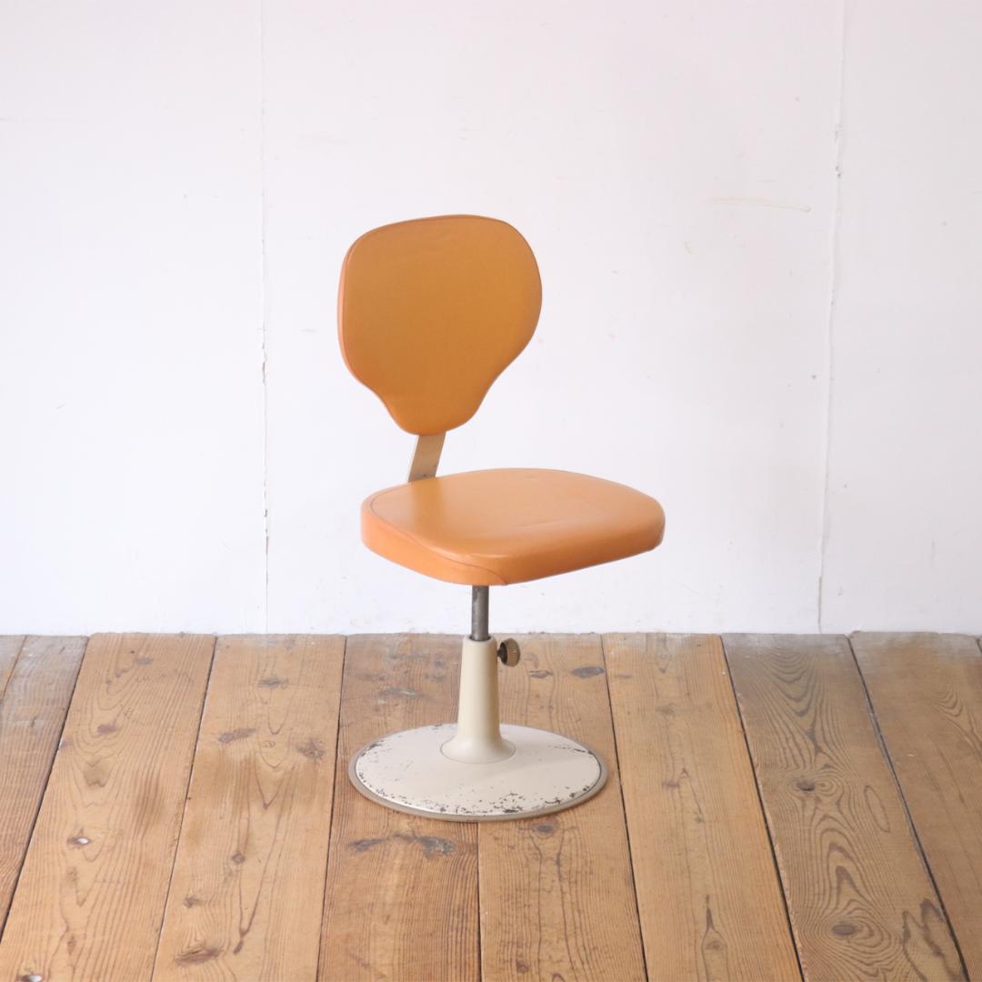 レトロ オカムラ デスクチェア 学習椅子 回転 昇降 リクライニング レザー