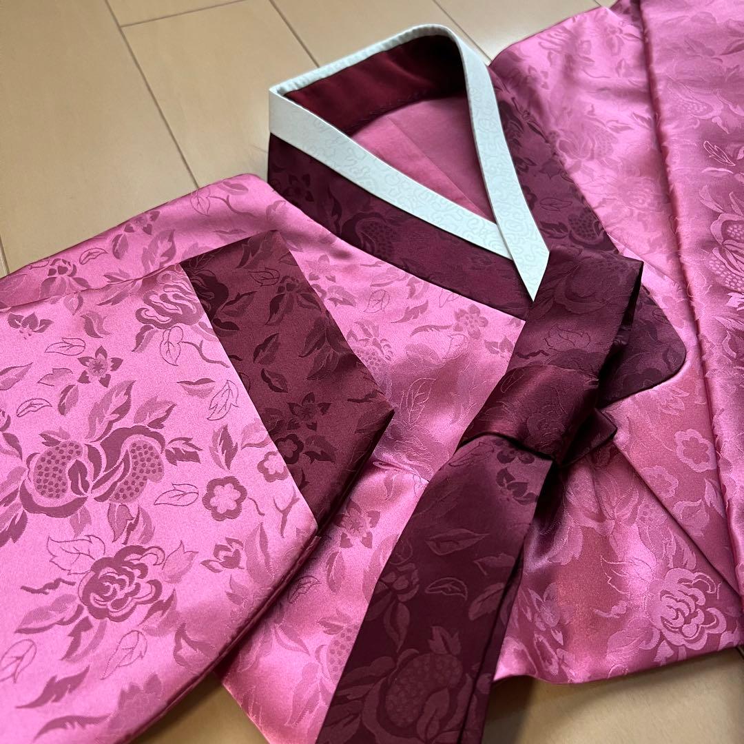 り*ん様 室内着用のみ ほぼ新品 チマ チョゴリ シルク 絹 ピンク系 バッグ付