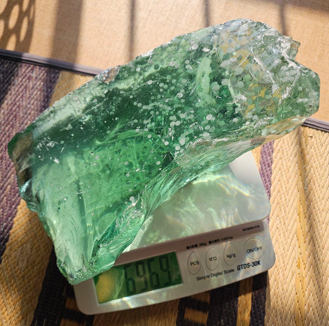 超巨大‼️約6.9kg‼️アンダラクリスタル クリストバライト入り‼️