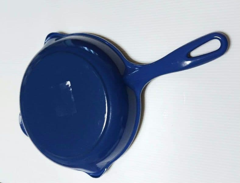 ル・クルーゼ スキレット20cm コバルトブルー 新品・未使用