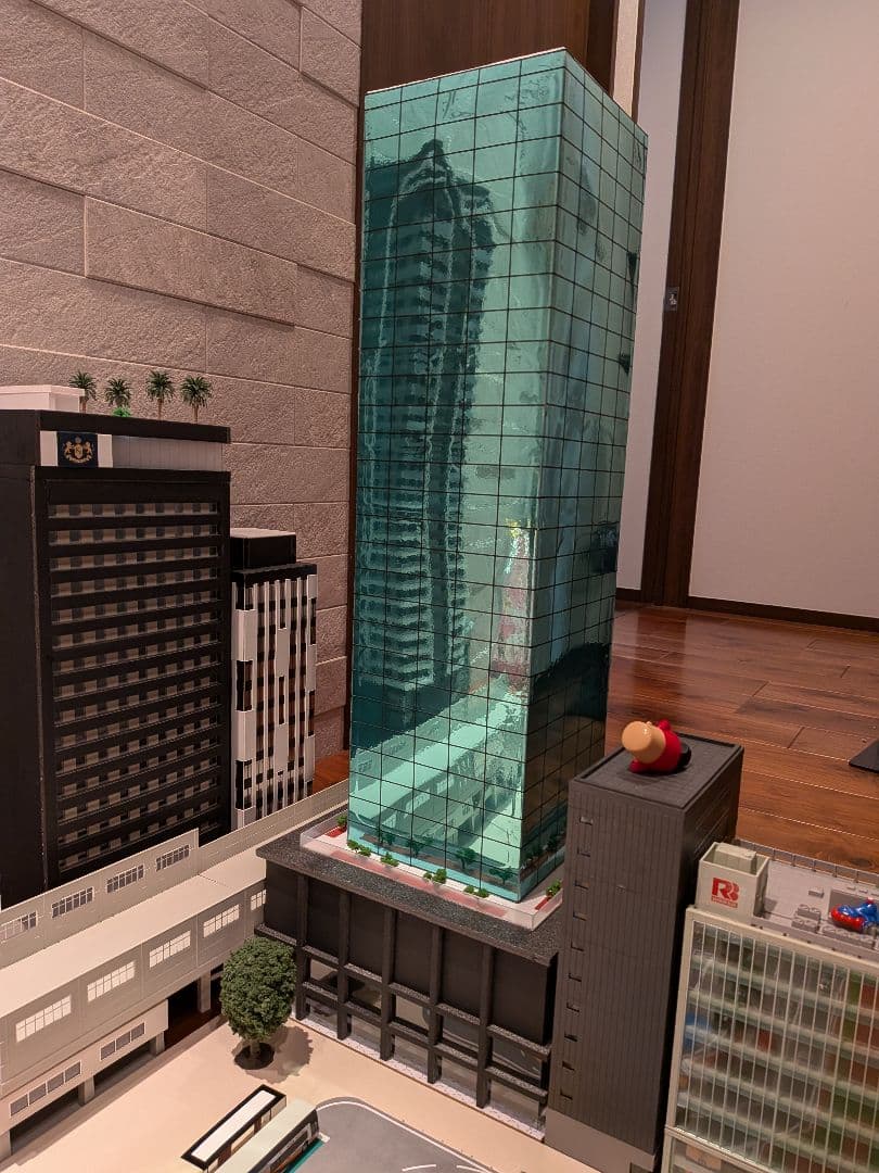 Nゲージ自作ストラクチャー　ミラーガラス風オフィスビル