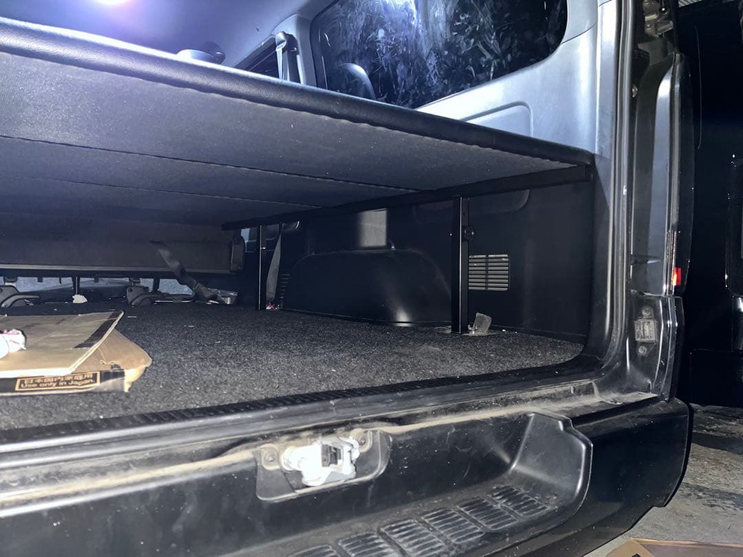 ハイエース　ベッドキット