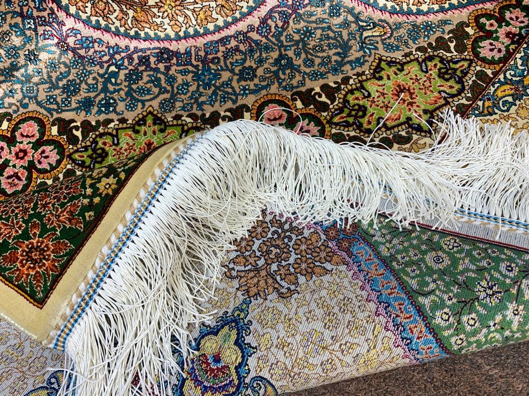 ペルシャ、イランシルク 150x230cm ラグ……7er