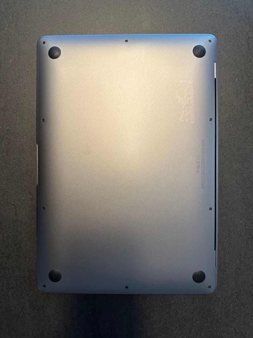 M1チップ Macbook Air 2020 メモリ8gb SSD512gb