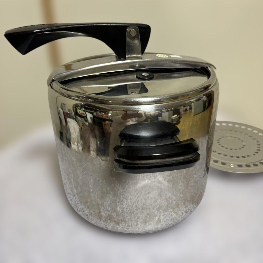 LAGOSTINA18/10圧力鍋ラゴスティーナ 圧力鍋 7Lイタリア製