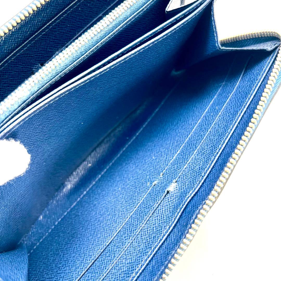 ルイヴィトン　 エピ ジッピーウォレット ネイビー ラウンドジップ 長財布