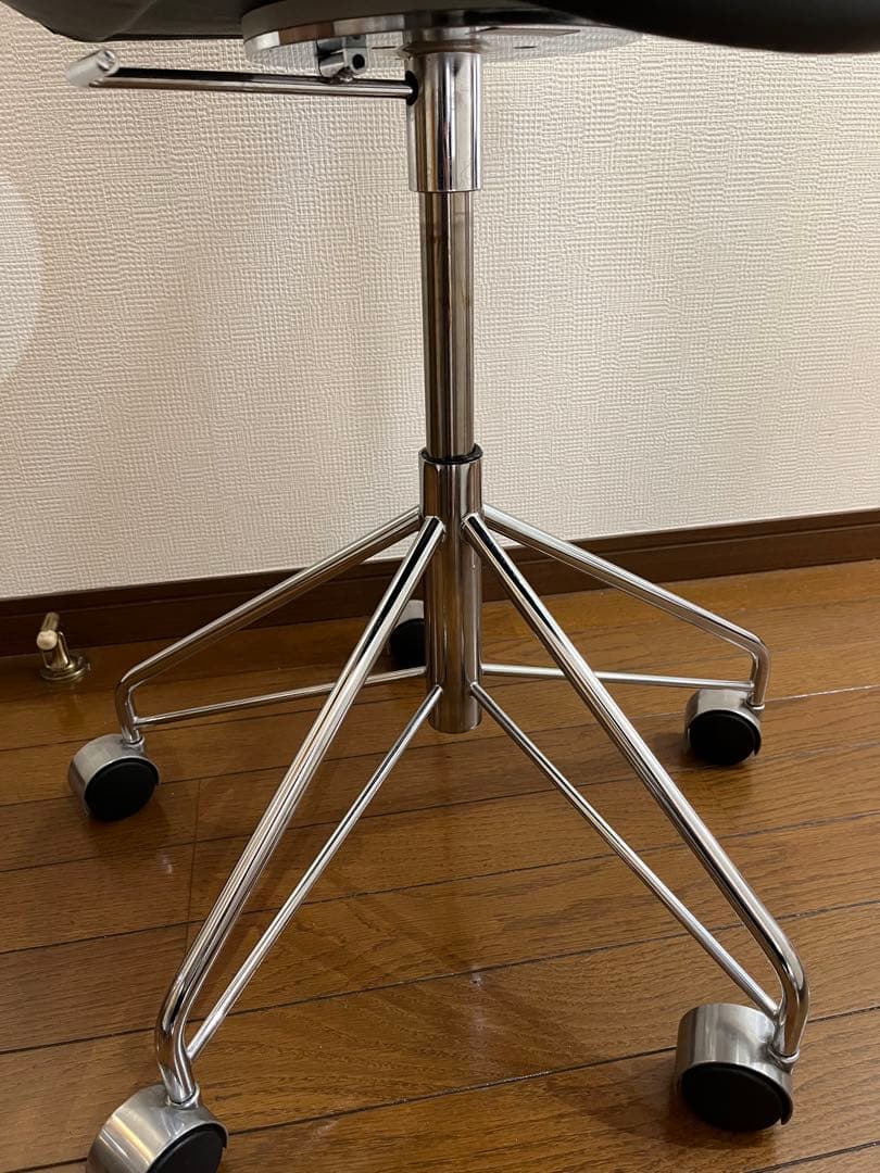 セブンチェア　レザー