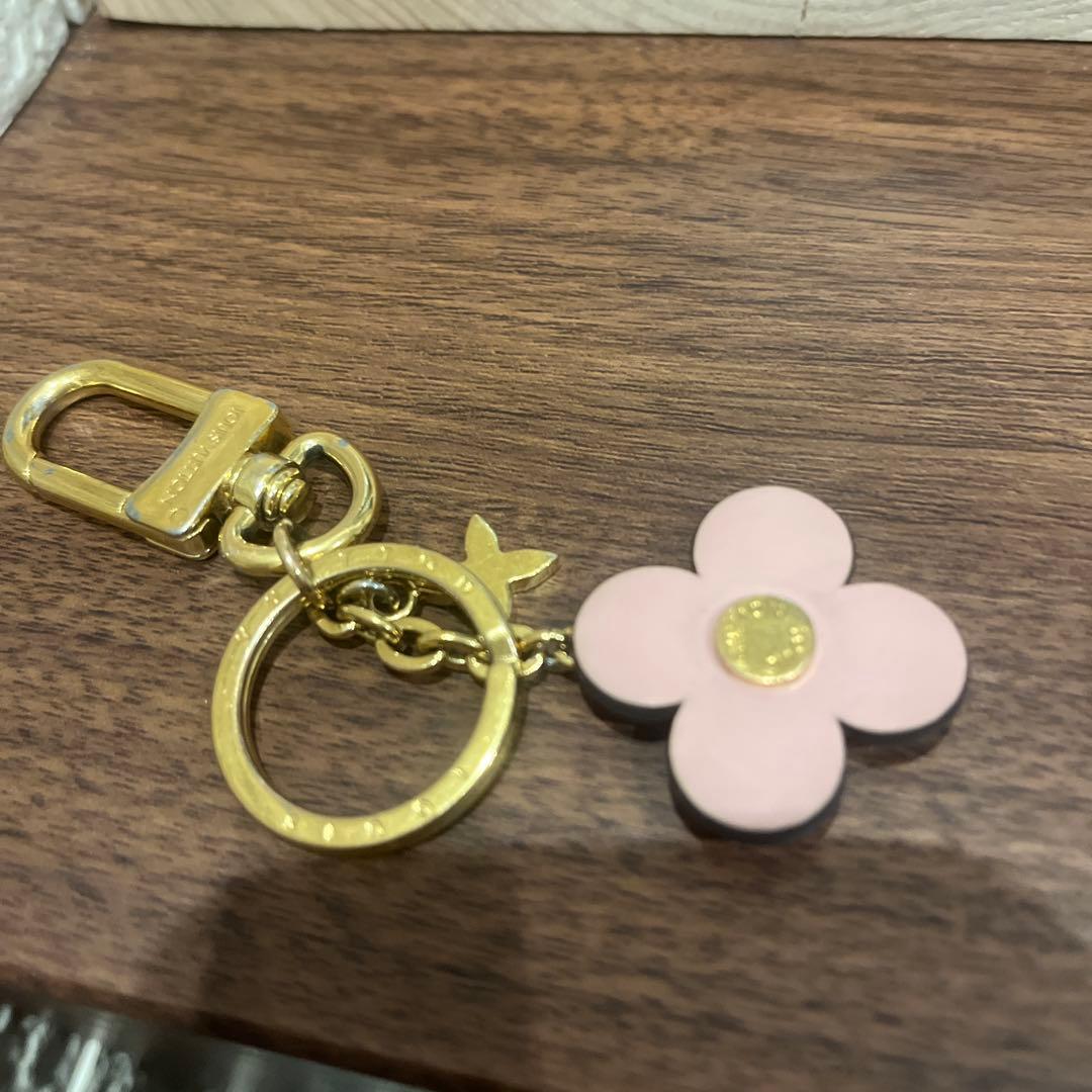 ルイヴィトン　キーホルダー　チャーム