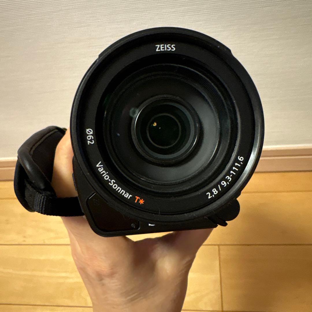 SONY HANDYCAM FDR-AX100 4Kビデオカメラ