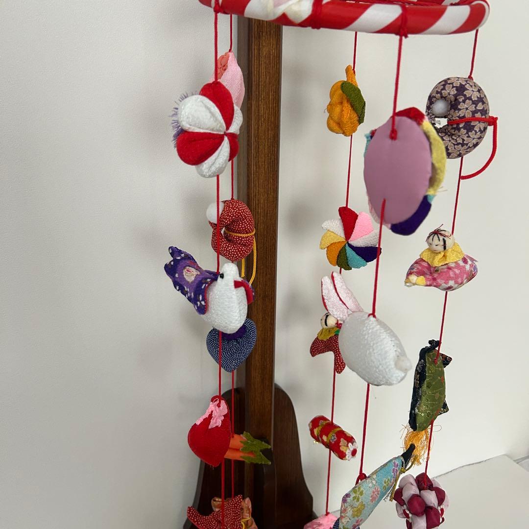 ひな祭り飾り 木製スタンド付き 吊るし雛 吊るし飾り 縮緬細工