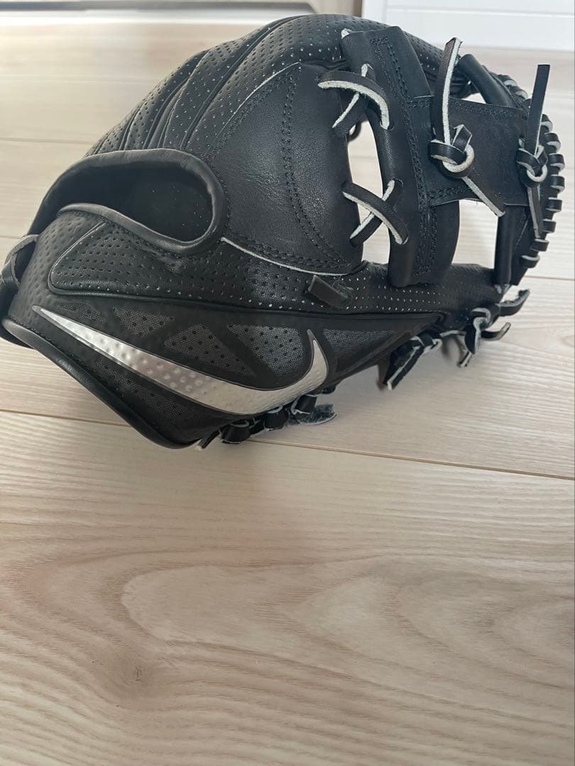 ナイキ　グローブ