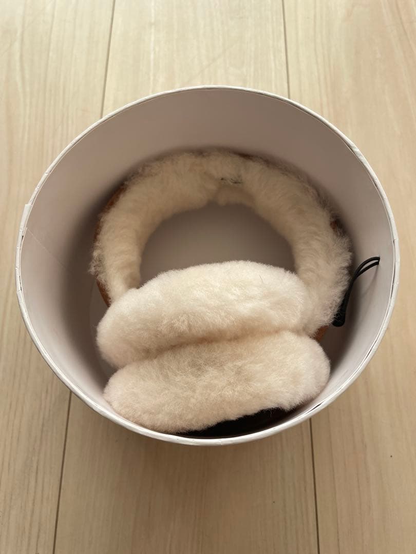 UGG シープスキン 耳あて・イヤーマフ 新品