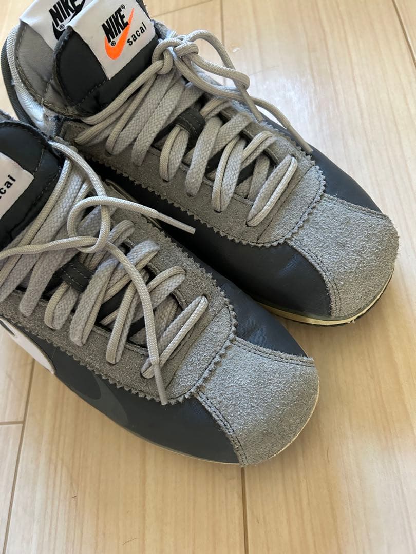 Nike sacai グレー ホワイト スニーカー US9.5 27.5センチ