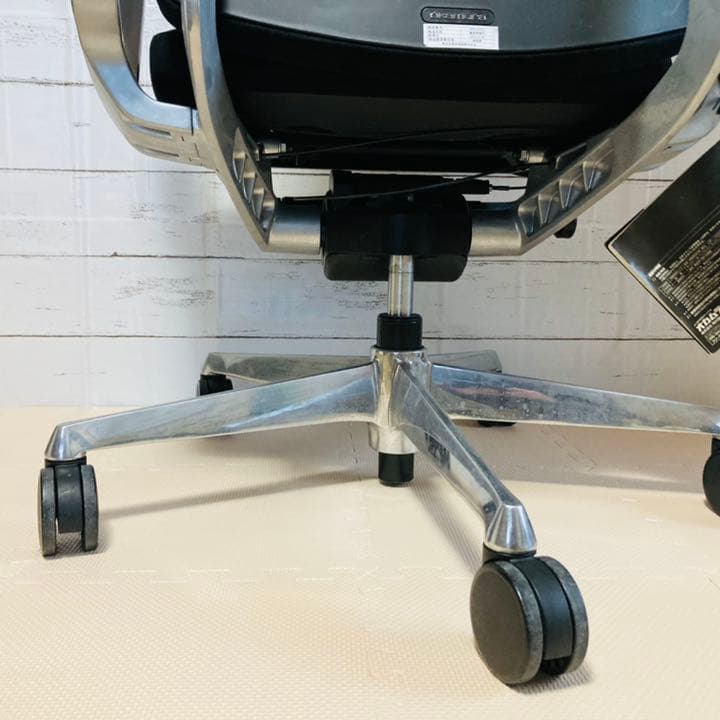 オカムラ デューク okamura Duke オフィスチェア