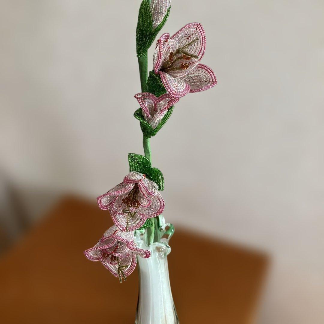 ビーズフラワー　グラジオラス