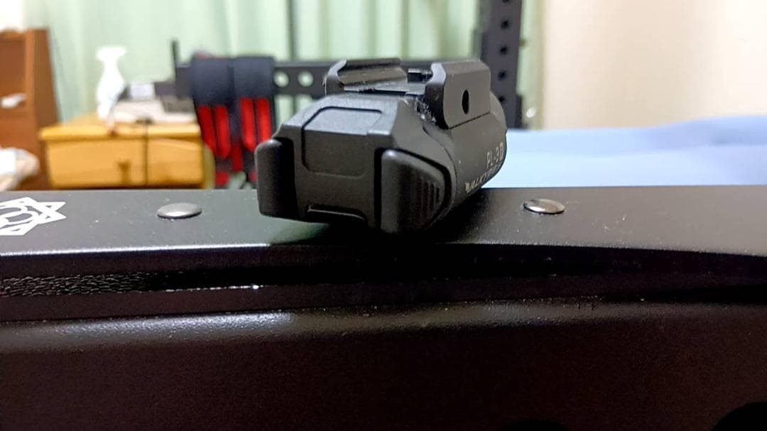 田村装備開発守護臣用 タクティカルライト PL-3R Valkyrie