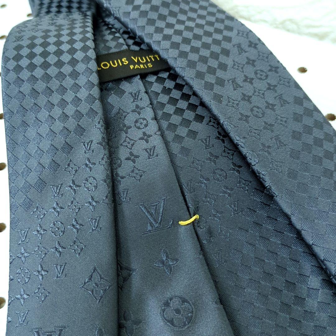 ルイヴィトン ダミエ モノグラム 100%シルク ネクタイ グレー系 イタリア製