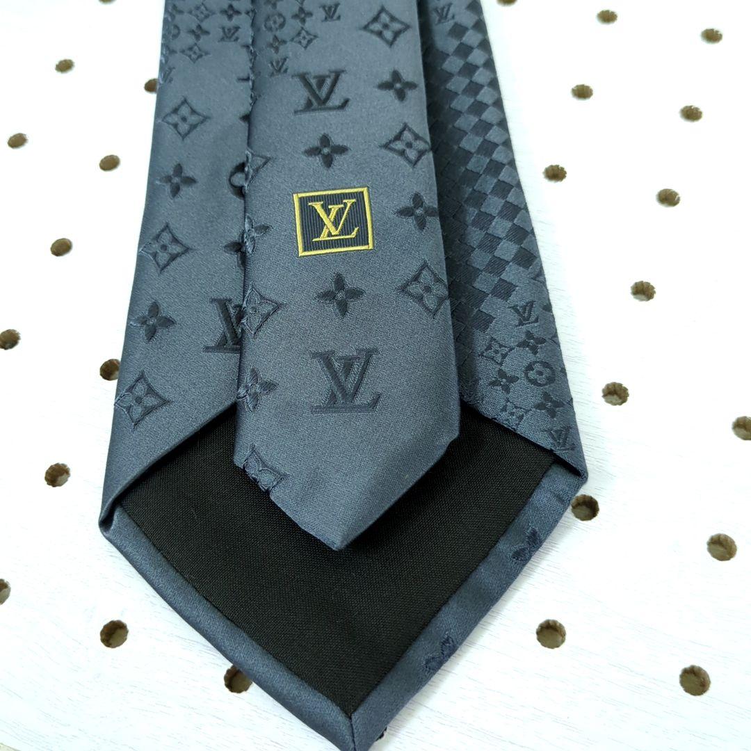 ルイヴィトン ダミエ モノグラム 100%シルク ネクタイ グレー系 イタリア製