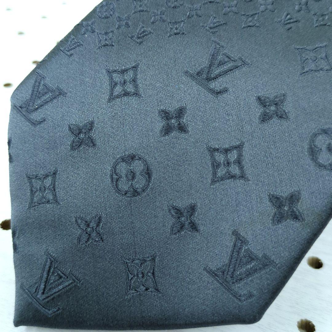 ルイヴィトン ダミエ モノグラム 100%シルク ネクタイ グレー系 イタリア製