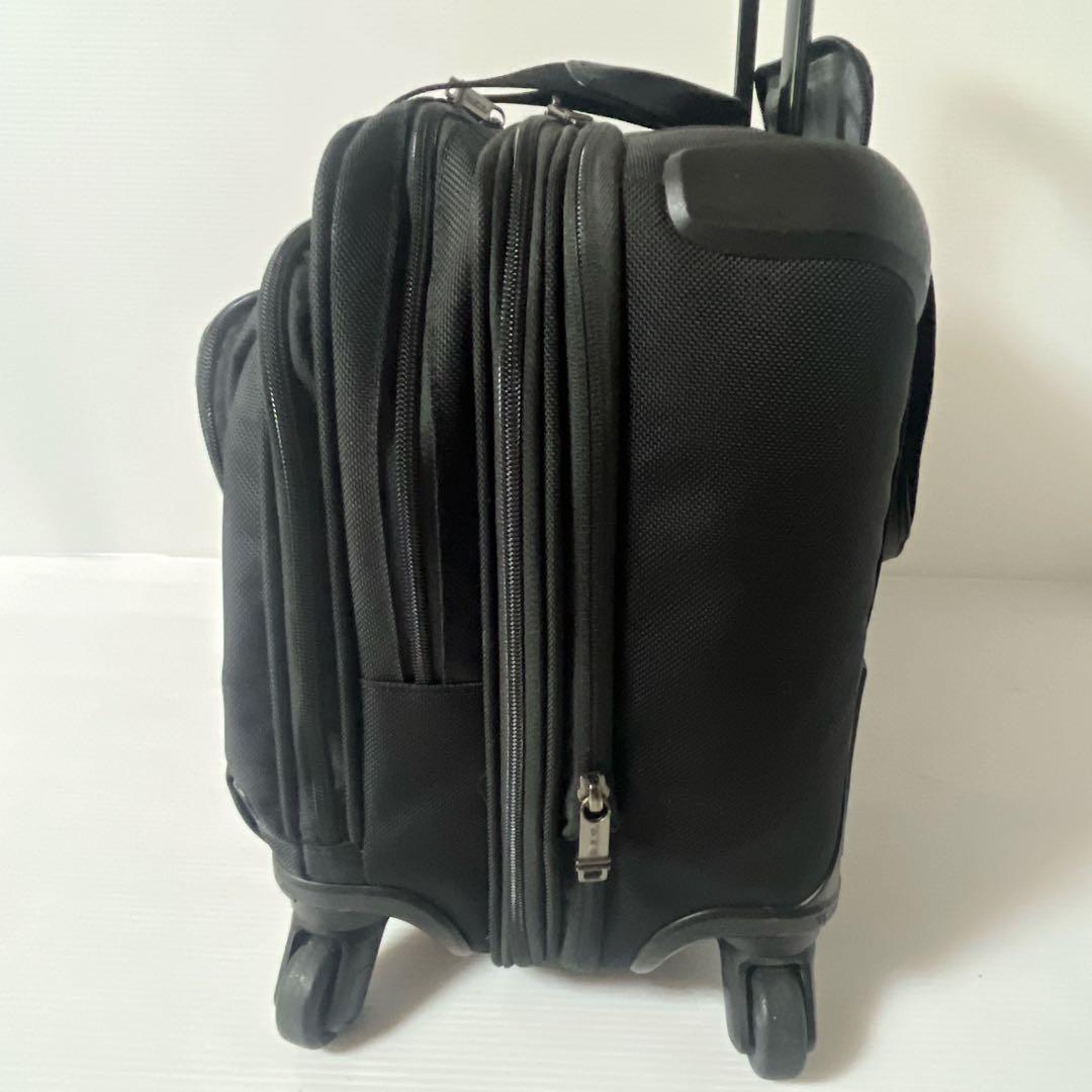 TUMI トゥミ ALPHA2 キャリーケース ブラック 4輪