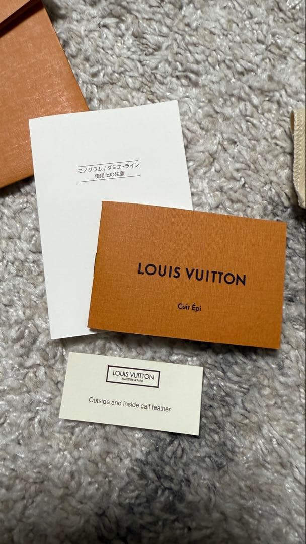 ルイヴィトン キーホルダー キーチャーム