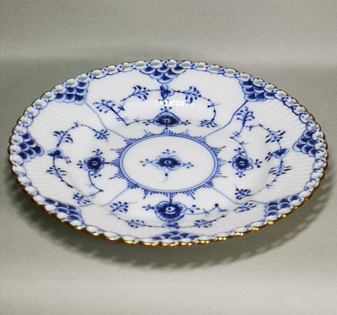   ブルーフルーテッド　フルレース　プレート金彩付