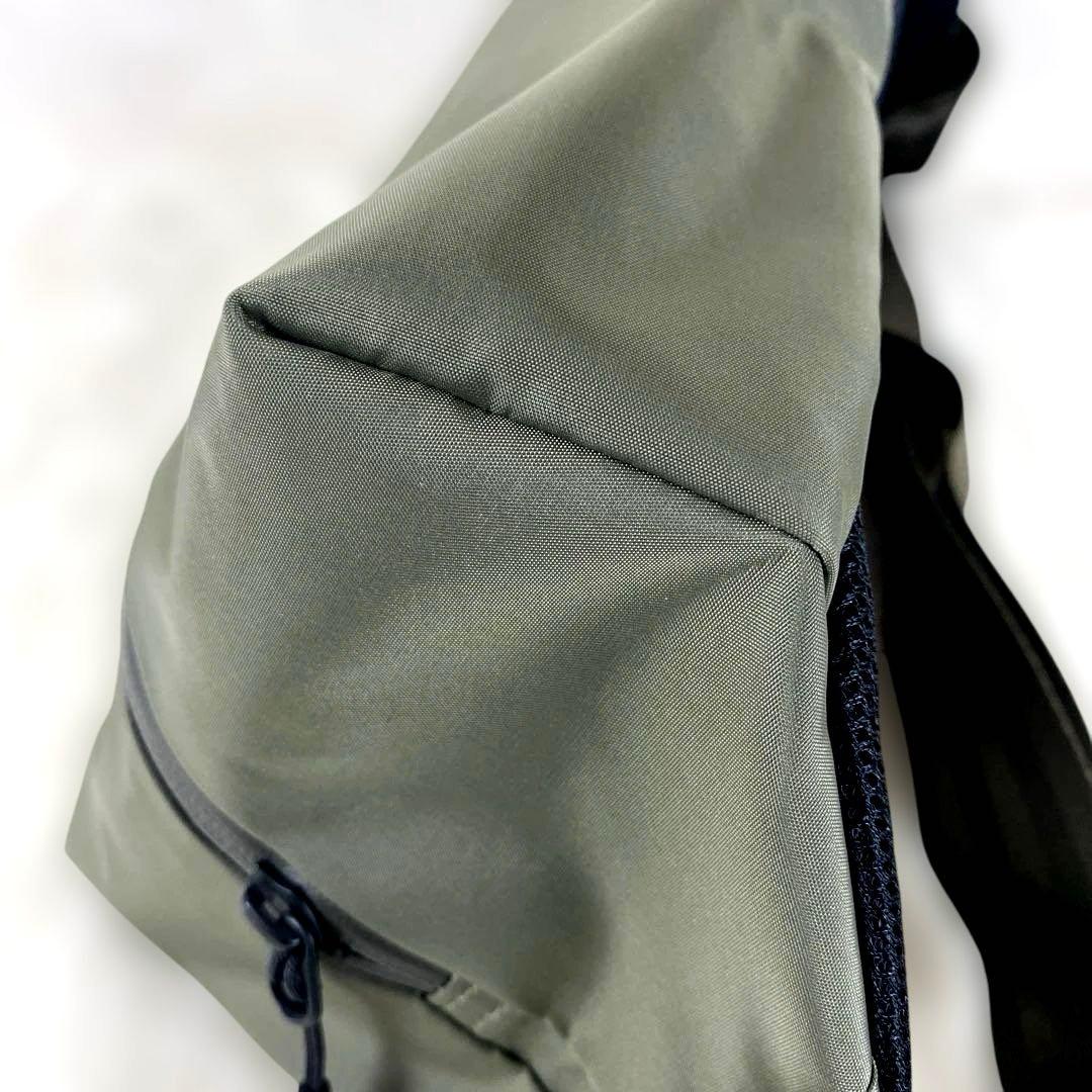 【極美品】MACKINTOSH PHILOSOPHY ハービストンボディバッグ