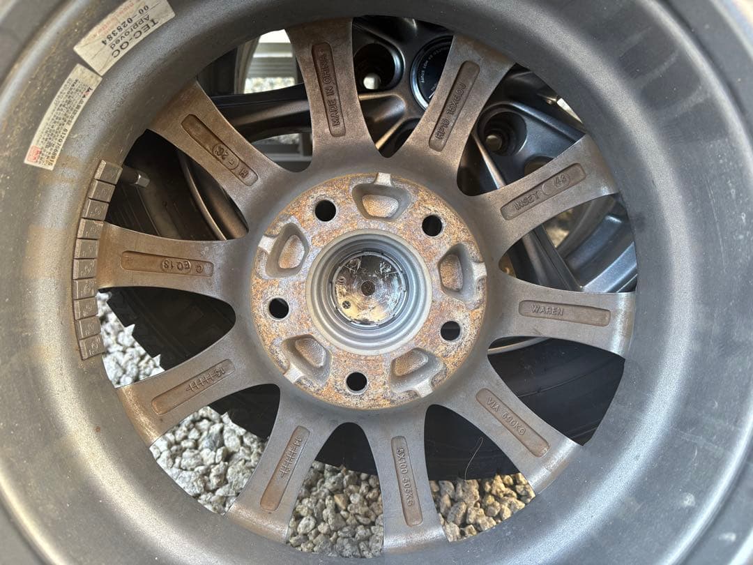 ★スタッドレスタイヤ★195/65R15★ノア、ヴォクシー、エスクァイア