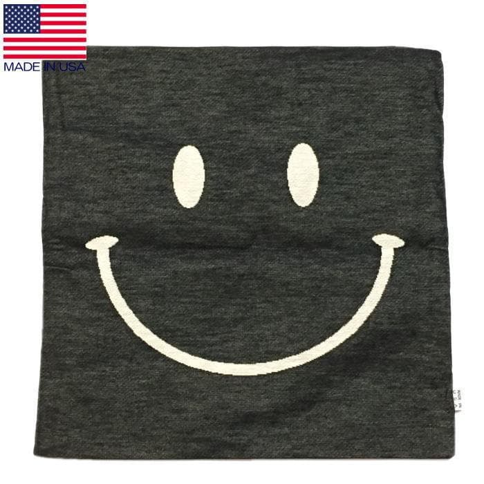 ４個　アメリカ製 Cross Canvas スマイル クッションカバー ブラック