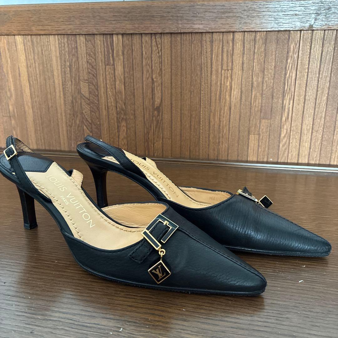 LOUIS VUITTON ブラック ハイヒールパンプス　37（24cm）