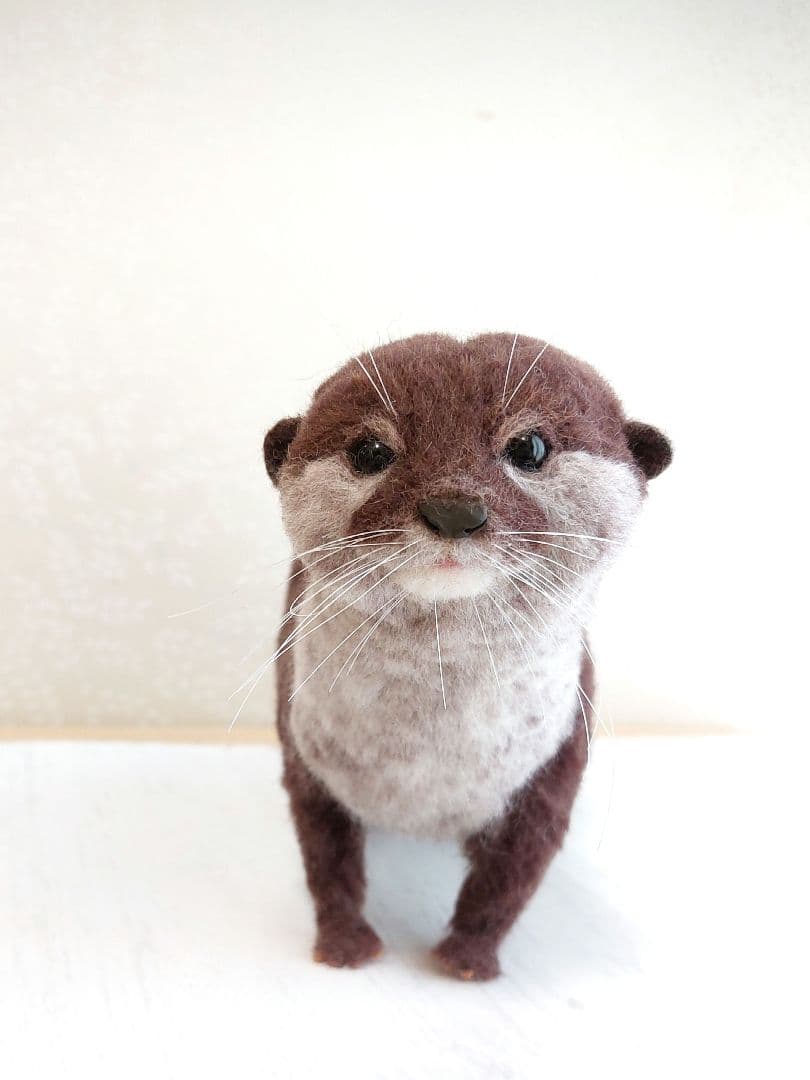 羊毛フェルト　コツメカワウソ