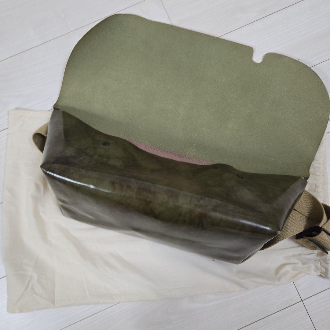 uni&co サイズМ メッセンジャーバッグ