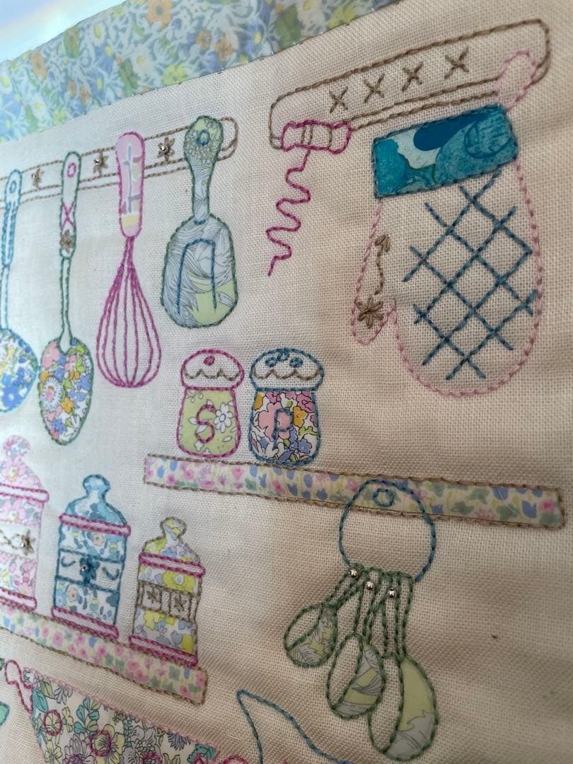 ホビーラホビーレ　刺繍　タペストリー　キッチン　完成品　64