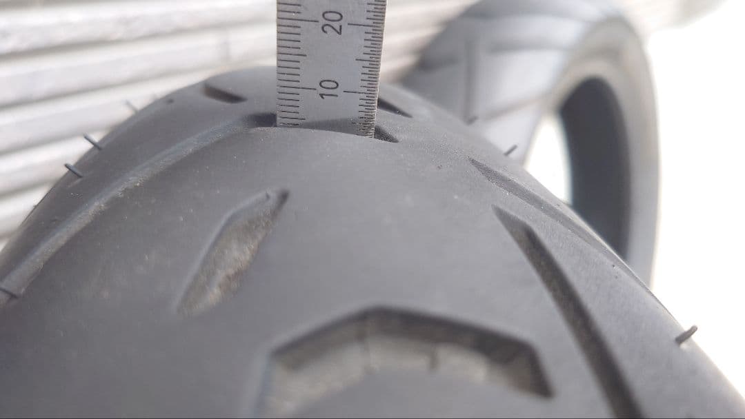 【超お買得】メッツラー　タイヤセット