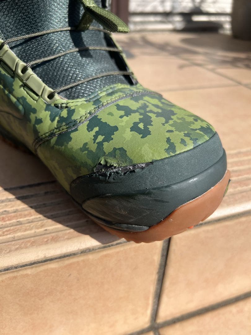 バートン　ルーラー　ブーツ