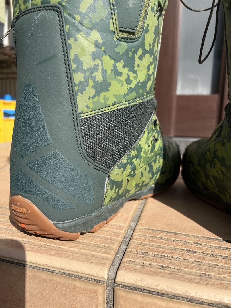 バートン　ルーラー　ブーツ