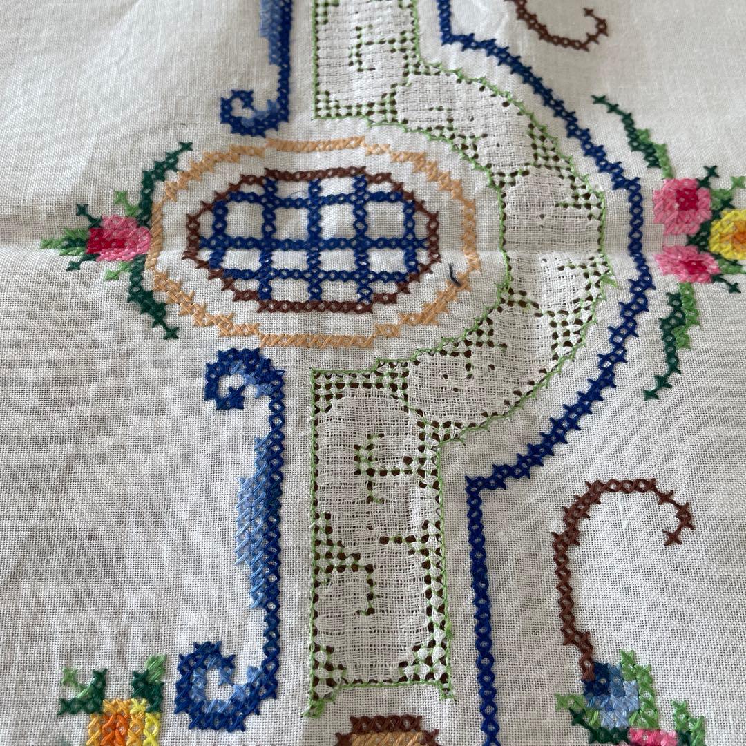 フランスアンティーク花の刺繍テーブルクロス豪華