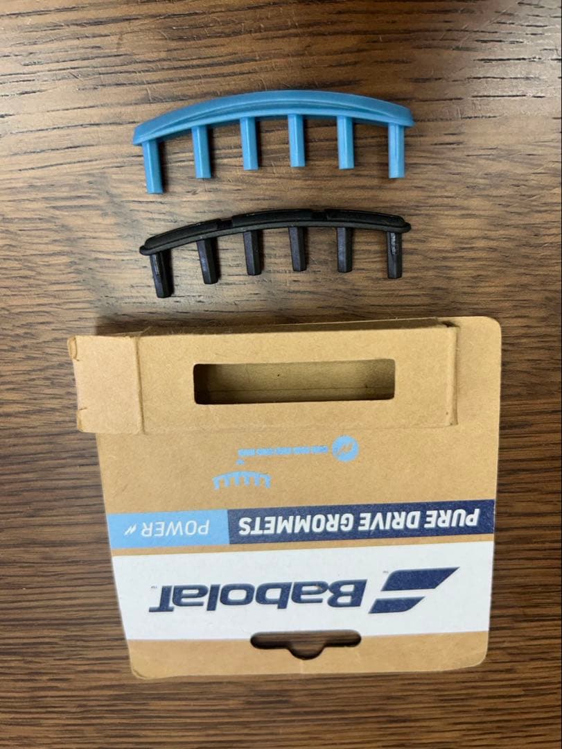 バボラ ピュアドライブ100 2025 WIMBLEDON モデル