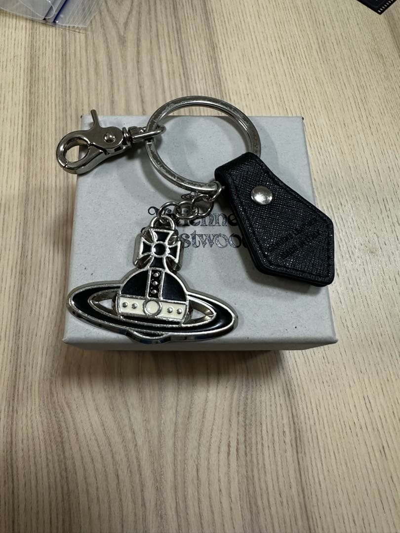 Vivienne Westwood キーリング　シルバー