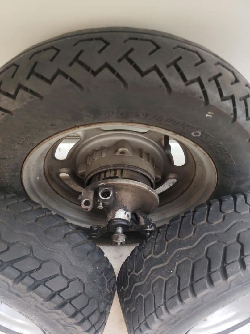 ジャイロキャノピータイヤホイールセット　良好な状態