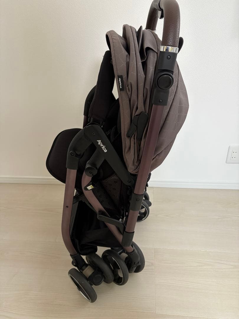 【美品】アップリカ　オプティアクッション グレイス 最上級モデル　A型