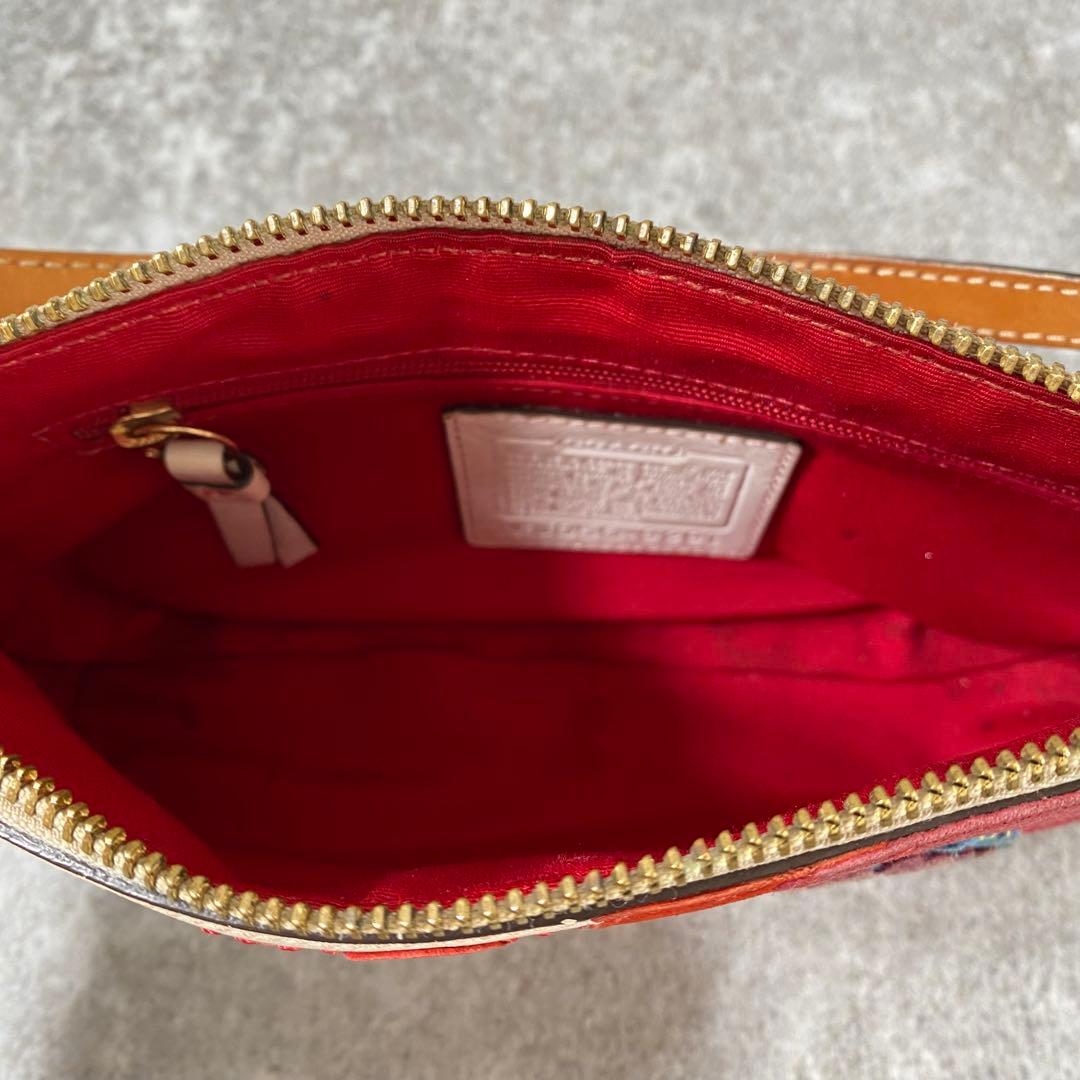 COACH コーチ フラワーモチーフ 刺繍 ハンドバッグ　アクセサリーポーチ