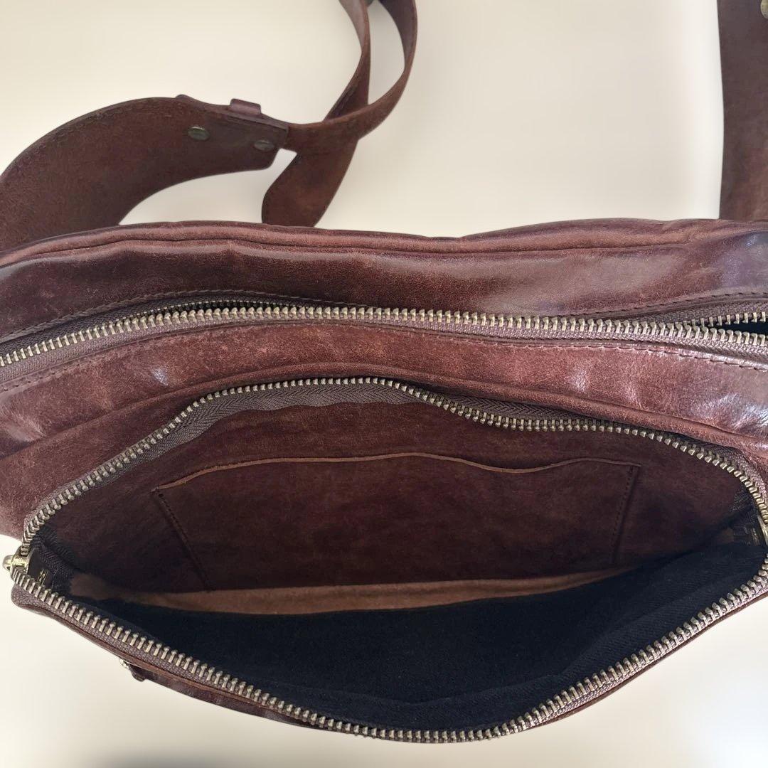 プ*ン様 レザー　ボディーバッグ　チョコ色　RYU