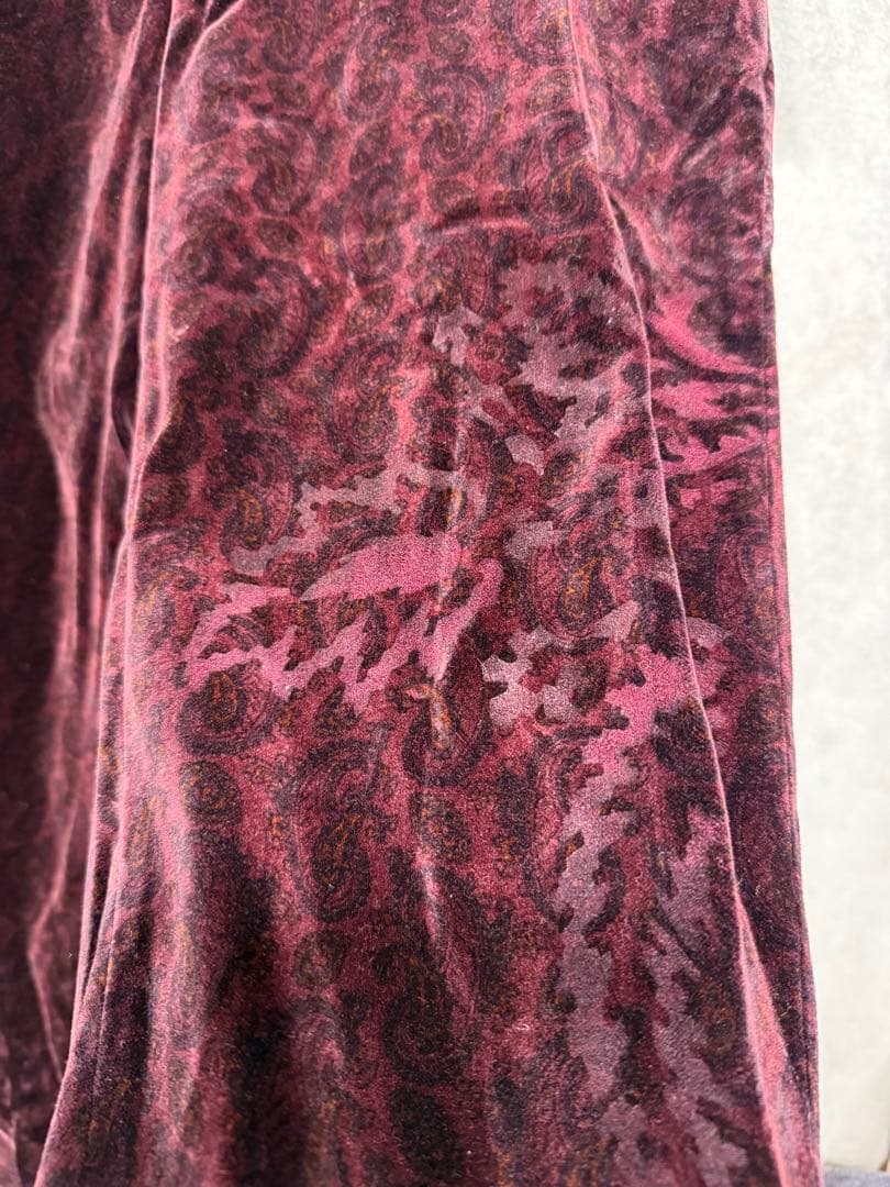 新品未使用　エトロ　ベロア素材　バーガンディーレッド　ペイズリー柄パンツ