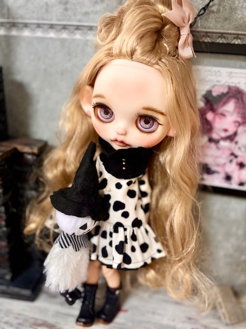 カスタムアイシードール　ネオサイズ　白肌　ふわふわミルクティーベージュ