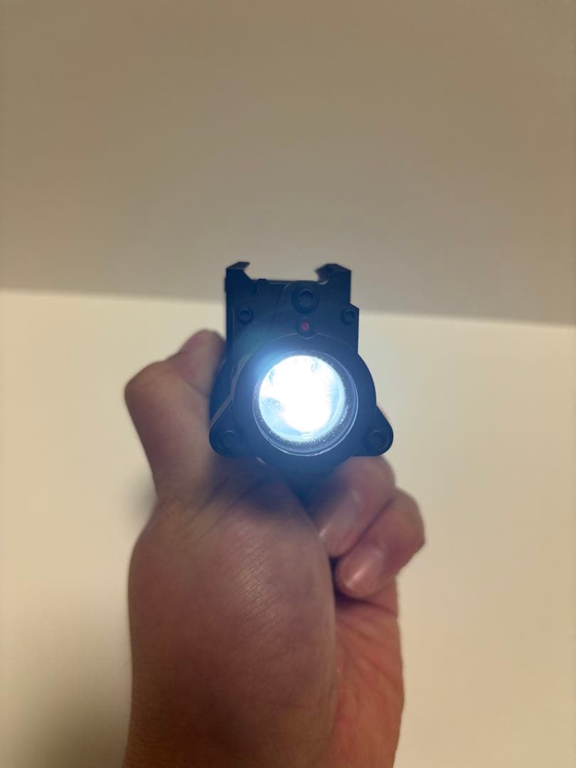 1/16まで！東京マルイサムライエッジアルバート・Wモデル01＋スペアマガジン