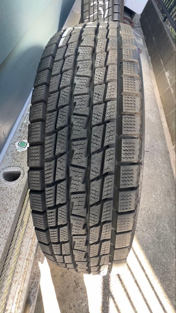 スタッドレス グッドイヤー アイスナビ SUV 91Q 175/80R16