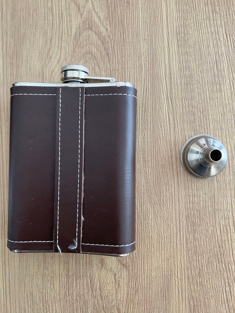 【希少】coleman 並行輸入品　ステンレススキットル（表面レザー仕上げ