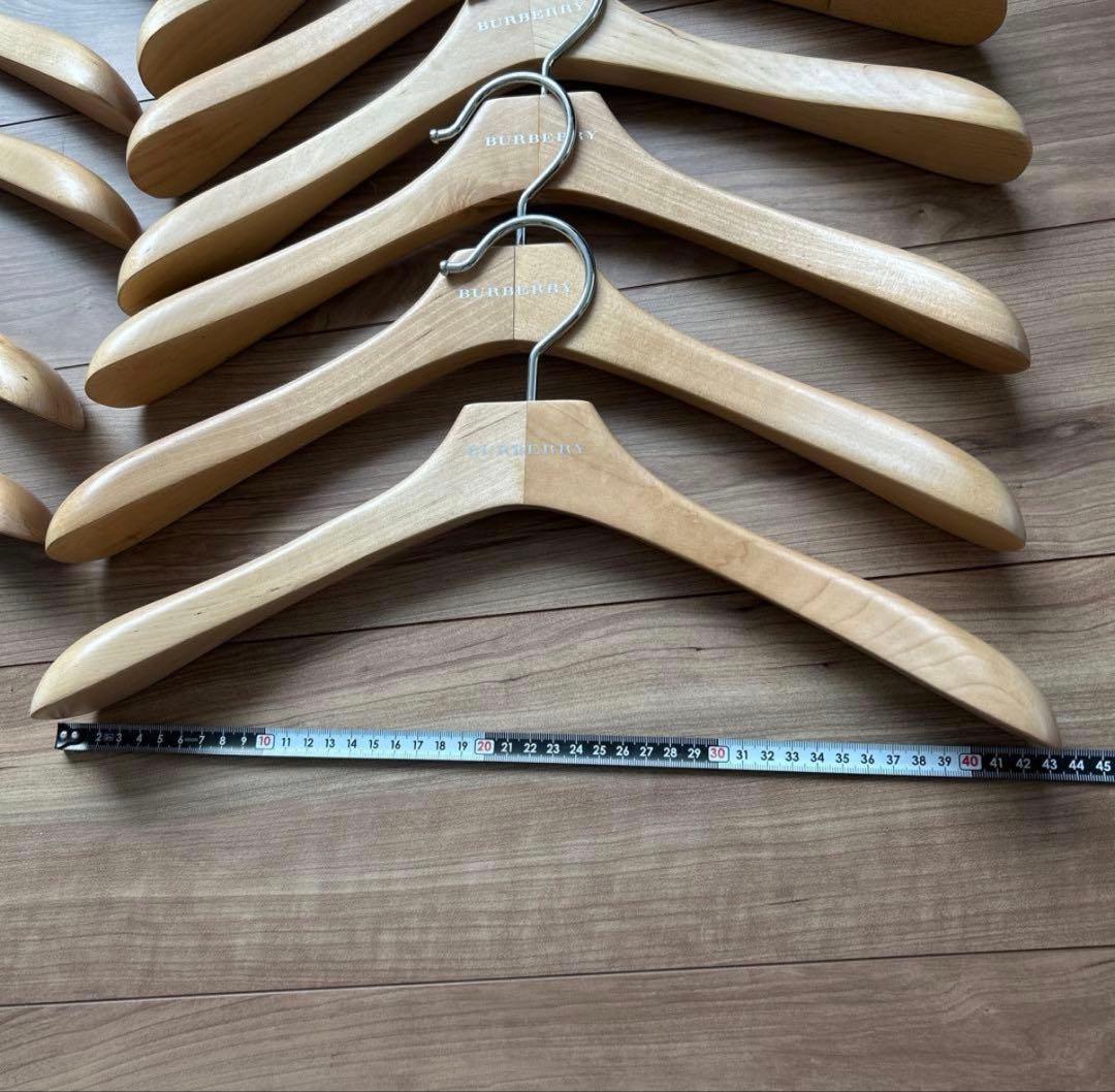 【美品】バーバリー 木製衣類ハンガー 8本セット 約43cm