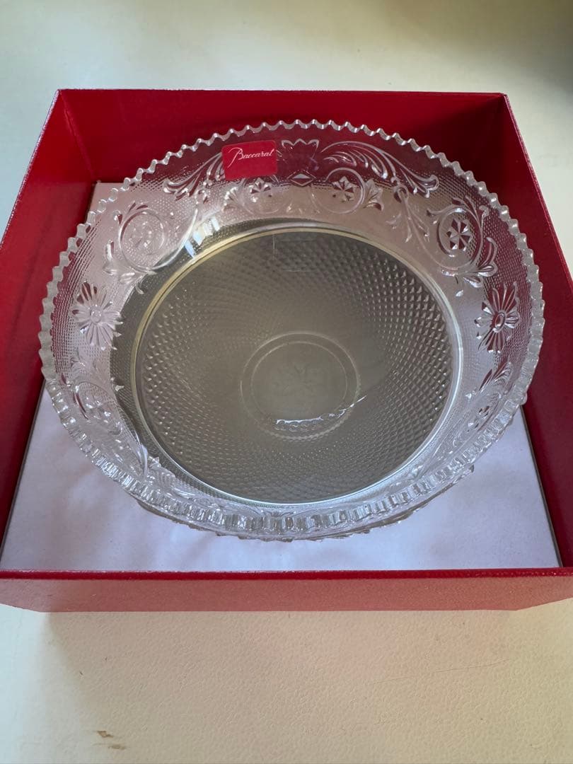 Baccarat クリスタルボウル 直径約12センチ　【新品未使用】　値下げ中
